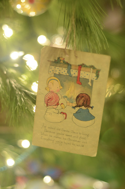 How to use vintage Christmas postcards