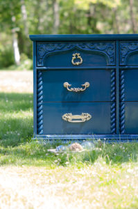 How to use wood filler to create a smooth, glossy painted finish // Bassett dresser